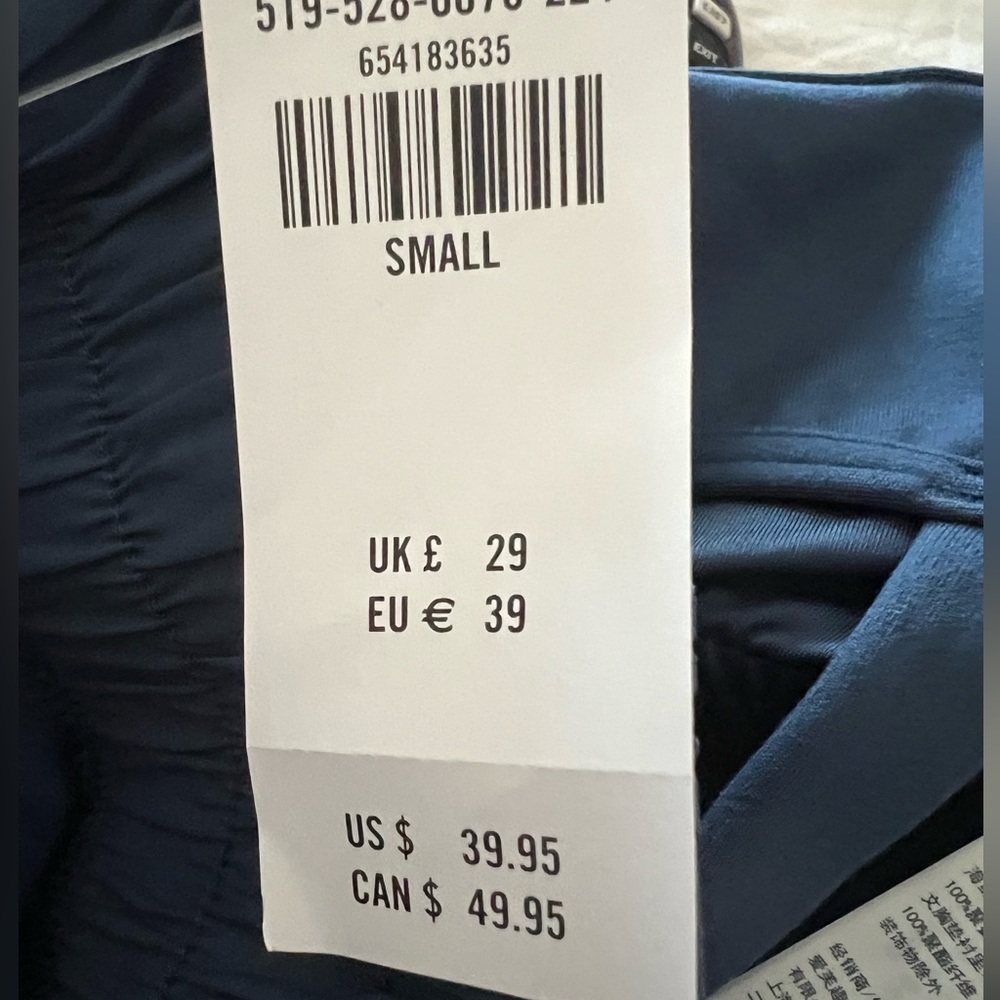 GILLY HICKS SHORTS - Picture 10 of 10